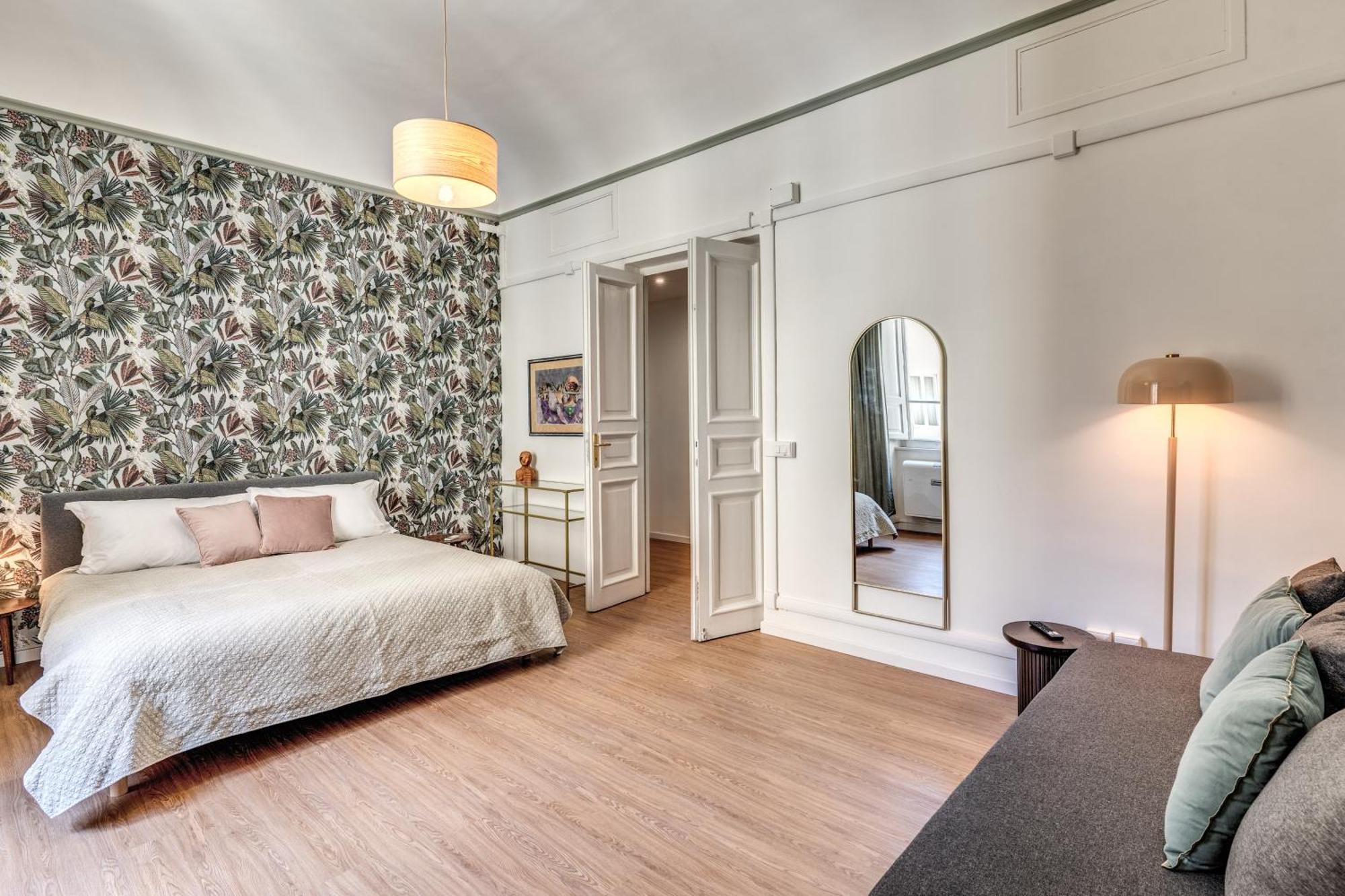The Great Apartment Rom